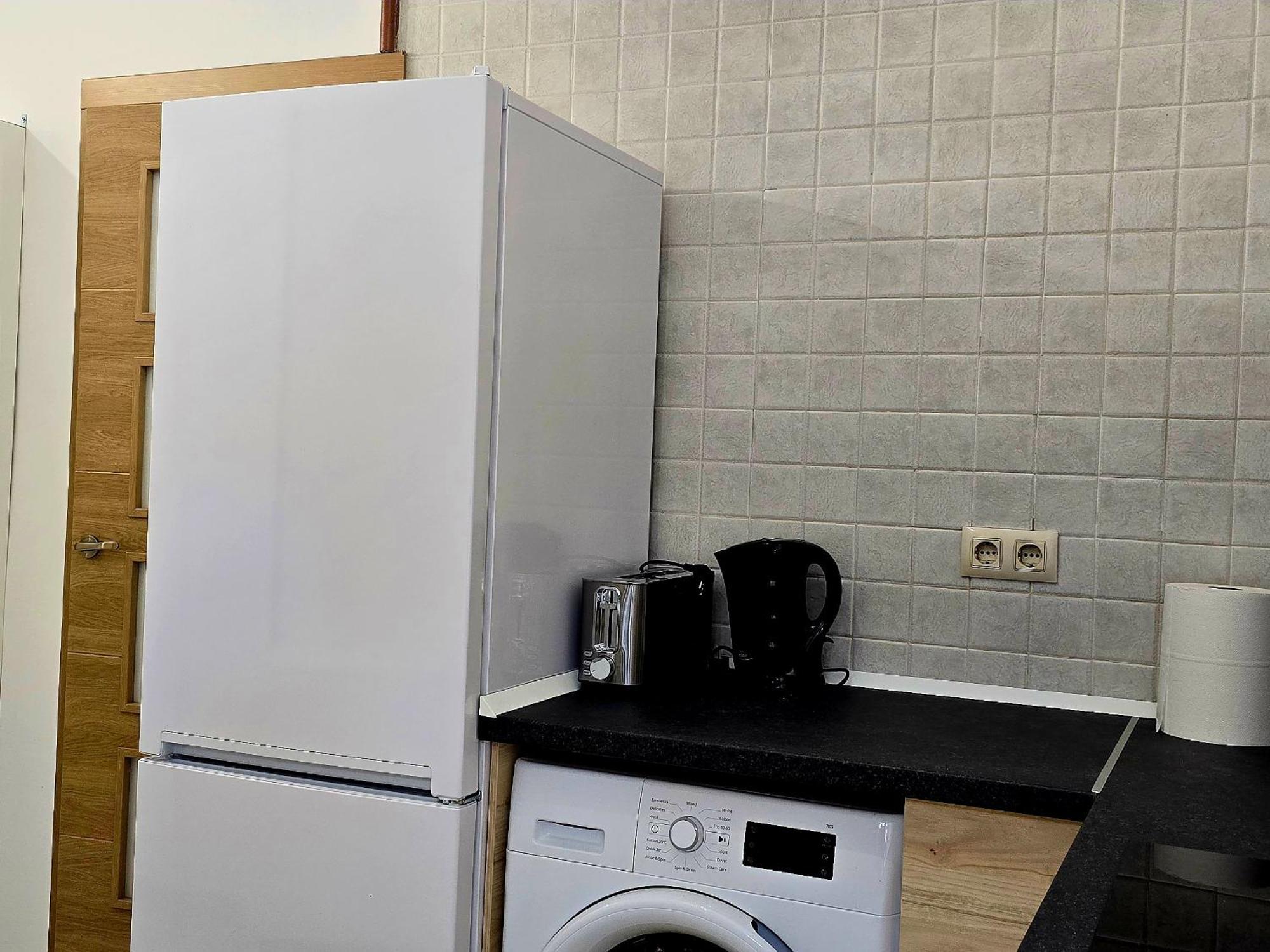 Apartamentos,puerta De Bisagra-parking Gratis Apartment Toledo