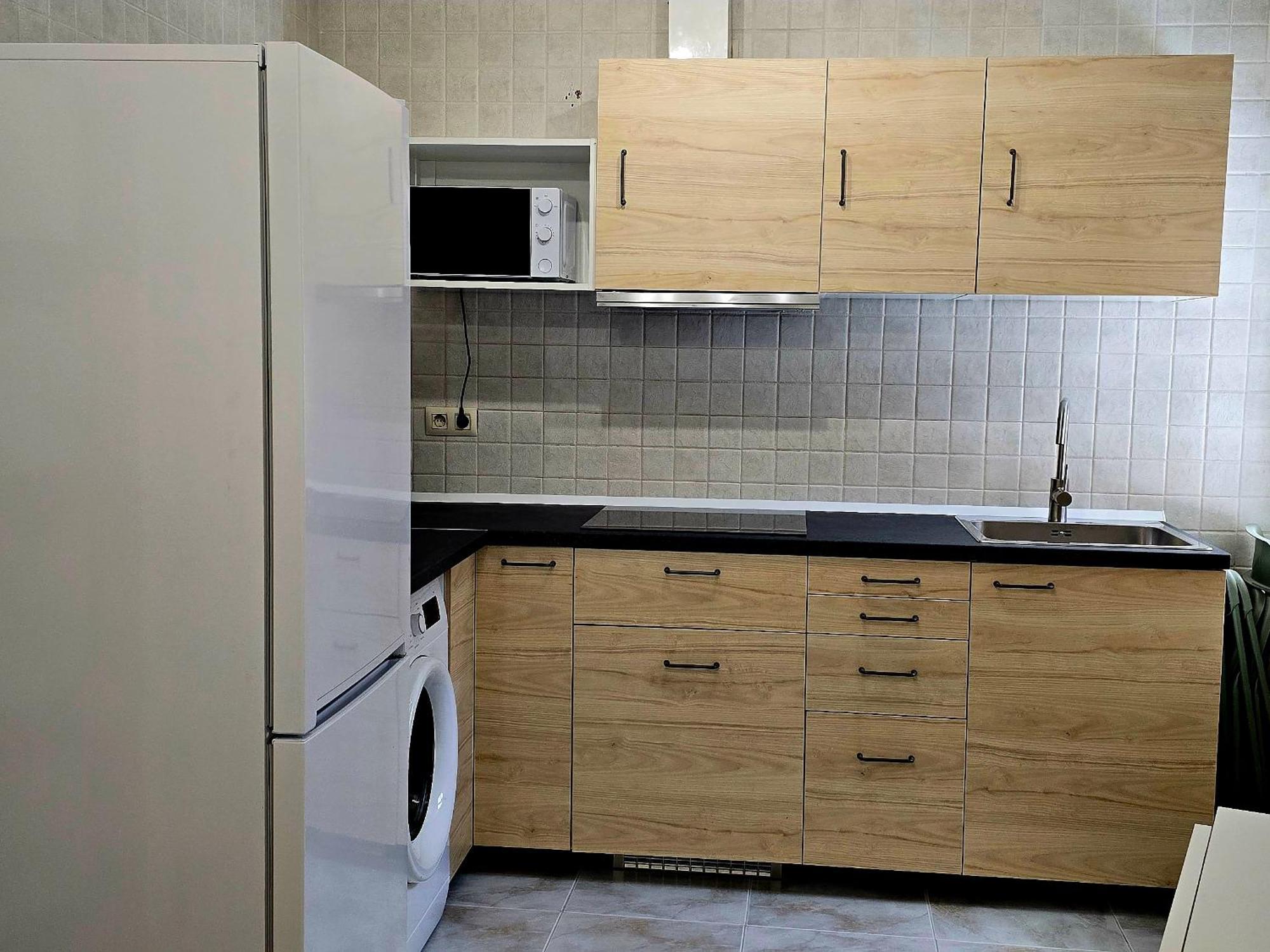 Apartamentos,puerta De Bisagra-parking Gratis * Toledo